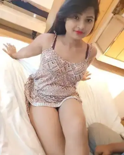 Call Girls in Idgah Hills